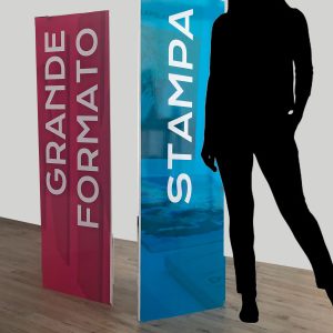 totem trifacciale promozionale